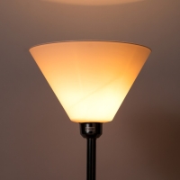 Плафон "Конус" Е27 снежно-белый 25х25х15см Плафон "Конус" Е27 снежно-белый 25х25х15см