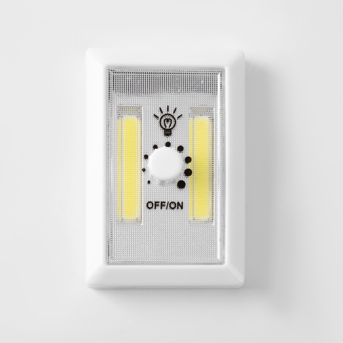 Фонарь-светильник "Мастер К", 220 лм, COB, магнит, клейкая основа, 7.5 х 11.5 х 3.3см