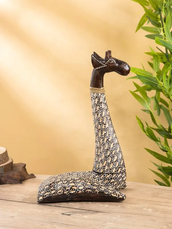 Сувенир "Жираф" дерево 25х13х40 см, бежево-коричневый