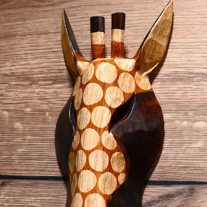 Маска &laquo;Жираф&raquo;, 30&times;10.5&times;5 см, дерево