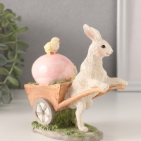 Сувенир полистоун "Кролик везёт тележку с цыплёнком и пасхальным яйцом" 13,5х6х13 см