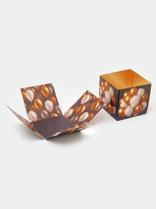 Бум-коробка подарочная с бабочками &laquo;Поздравляю&raquo;, 12 х 12 х 12 см