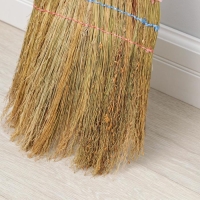 Веник трёхпрошивной &laquo;Сорго&raquo;, 330 г, 90 см, цвет МИКС