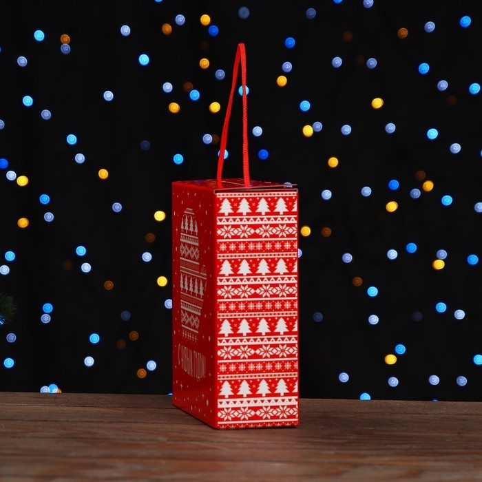 Новый год. Коробка подарочная складная Новый год. Коробка подарочная складная "Рукавичка" 16,5 х 7,5 х 21 см.