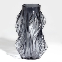 Ваза для цветов &laquo;Лючия&raquo; из прозрачного черного стекла 26,5 х 8 х 8 см