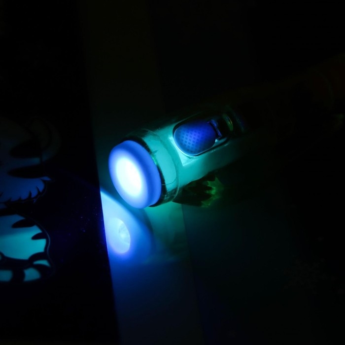 Набор для рисования светом «Команда Мяу» Набор для рисования светом «Команда Мяу»