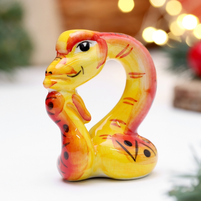 Новый год. Сувенир символ года "Змей Мыслитель красный", 7 см, фарфор