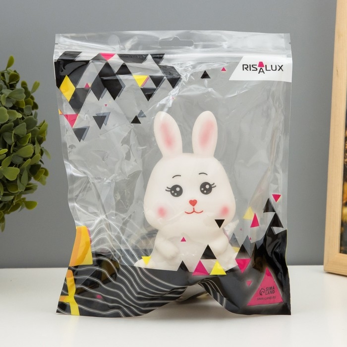 Ночник Ночник "Зайчик" LED от батареек бело-розовый 9,5х14,5 см