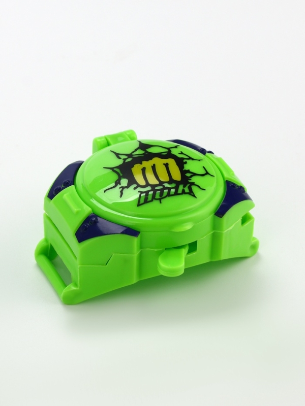 Игровой набор Перчатка супергероя Игровой набор Перчатка супергероя "Халк", диски