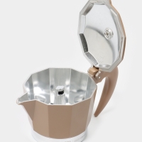 Кофеварка гейзерная "Мокко" на 3 чашки, цвет коричневый Кофеварка гейзерная "Мокко" на 3 чашки, цвет коричневый