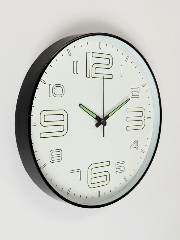 Часы настенные интерьерные &laquo;Классика&raquo;, плавный ход, светящиеся, d-35 см