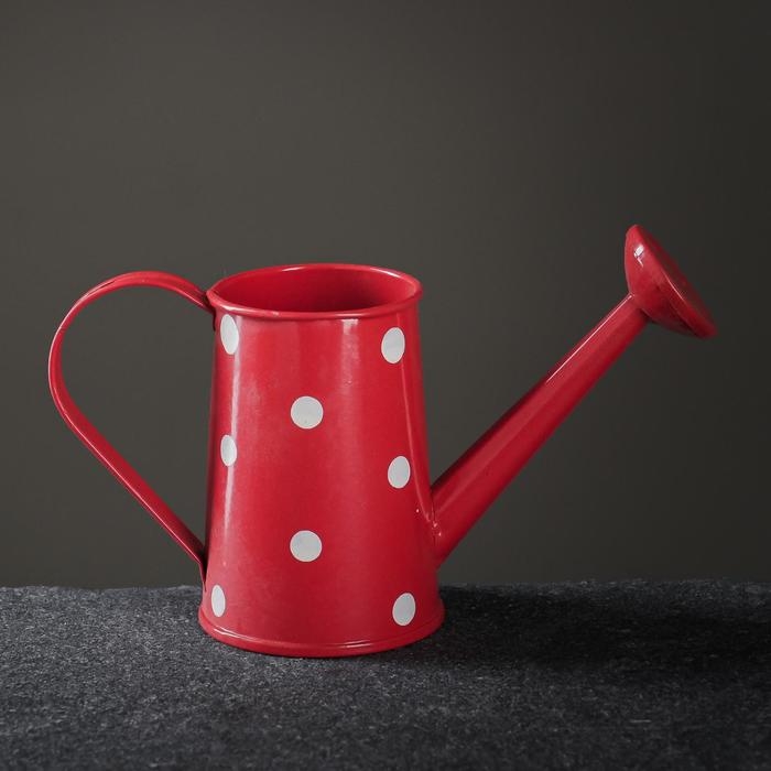 Кашпо &laquo;Лейка&raquo;, 15&times;7&times;8 см, красное