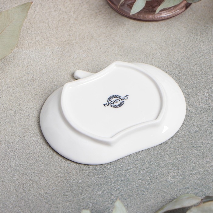 Блюдо фарфоровое Magistro &laquo;Тыковка&raquo;, d=11,2 см, цвет белый