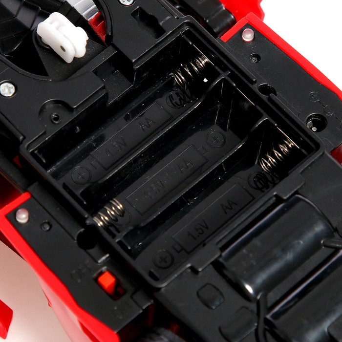 Робот радиоуправляемый &laquo;Спорткар&raquo;, трансформируется, световые и звуковые эффекты, МИКС