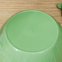 Салатник с крышкой &laquo;Fiesta&raquo;, 2,8 л, цвет МИКС