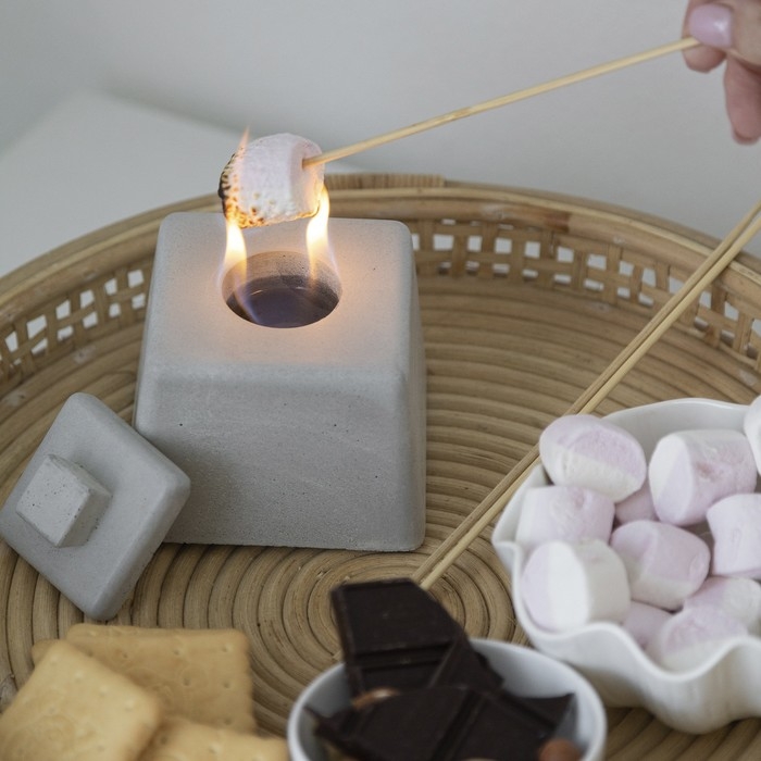 Биокамин настольный "Кубик" 10 х 7 см, топливо и спички в комплекте