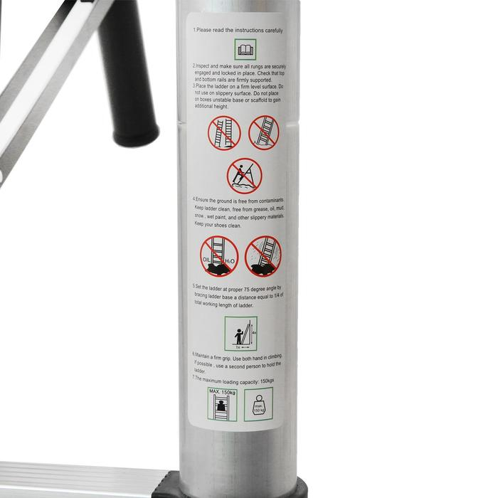 Лестница телескопическая ТУНДРА, алюминиевая, 9 ступеней, автомат, 2.6 м