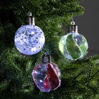 Набор ёлочных шаров &laquo;Шары с блёстками&raquo; 3 шт., батарейки, 5 LED, свечение белое