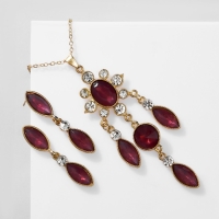 Гарнитур 2 предмета: серьги, кулон &laquo;Калейдоскоп&raquo;, цвет бело-фиолетовый в золоте, 48 см