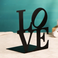 Держатель-подставка для книг "Любовь" черный, 1шт Держатель-подставка для книг "Любовь" черный, 1шт