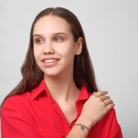 Браслет-оберег &laquo;Красная нить&raquo; рука счастья Хамса на застёжке, цвет синий в чернёном серебре, 19 см