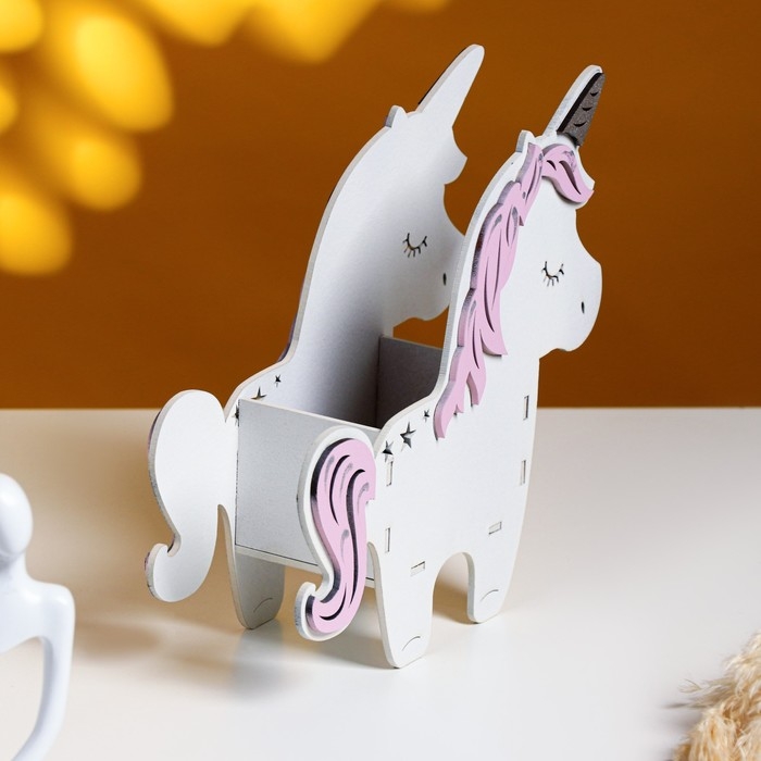 Кашпо деревянное 21.5&times;7&times;21 см уникальное "Единорог", белый розовый