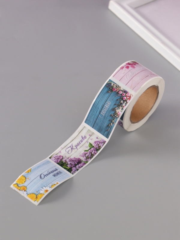 Наклейка бумага "Цветочная классика" 3х5 см 200 шт в рулоне