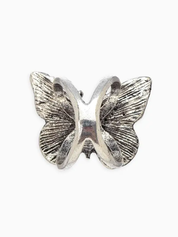 Кольцо для платка "Бабочка", цвет белый в чернёном серебре