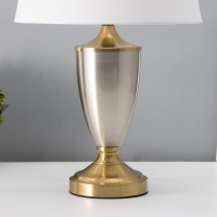 Настольная лампа с абажуром RISALUX &laquo;Лори&raquo;, Е27, 40 Вт, латунь, 28&times;28&times;45.5 см