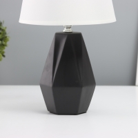 Лампа настольная "Грань" 1х40Вт Е14 черный 19,5х19,5х35,5см Лампа настольная "Грань" 1х40Вт Е14 черный 19,5х19,5х35,5см