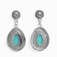 Серьги «Бирюзовый мир» капля, голубые в чернённом серебре Серьги «Бирюзовый мир» капля, голубые в чернённом серебре