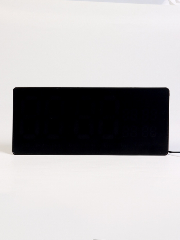 Часы электронные настенные, календарь термометр, 36.2 х 15.5 см, зеленые цифры 10 х 4.5 см   1076627