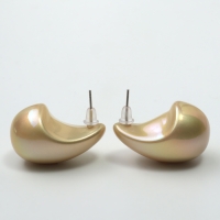 Серьги пластик &laquo;Капля&raquo; гладкие мах, цвет бежевый