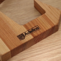 Подставка для книг, планшетов, 16,5&times;12,5&times;16,5 см, длина 1 детали 22,5 см, берёза