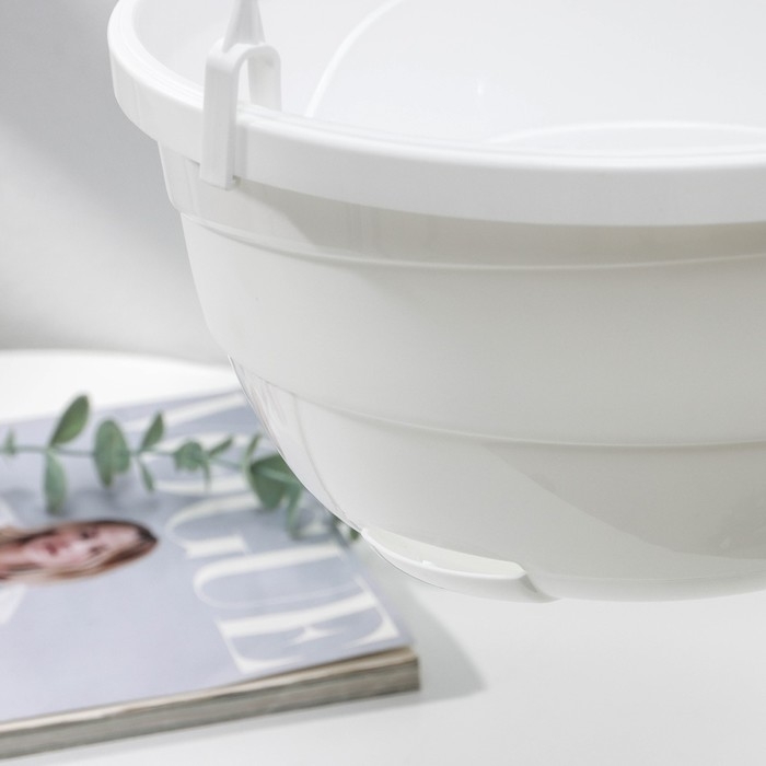 Кашпо для цветов подвесное с прикорневым поливом &laquo;Мальва&raquo;, 4.7 л, белое