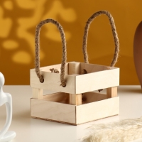 Кашпо деревянное 12×11×9 см "Однушка Лайт" реечное, ручка верёвка, натуральный Дарим Красиво Кашпо деревянное 12×11×9 см "Однушка Лайт" реечное, ручка верёвка, натуральный Дарим Красиво