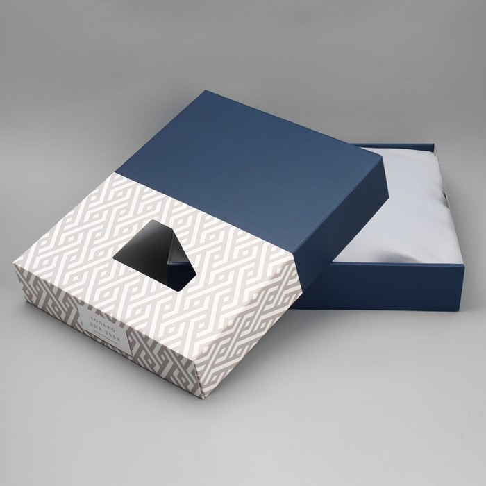 Коробка подарочная под постельное бельё, упаковка, &laquo;Геометрия&raquo;, 47 х 37 х 8.8 см