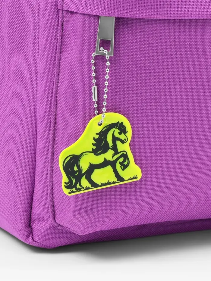 Светоотражающий элемент двусторон жеребец 4,8*4,4см цепочка салатовый АУ