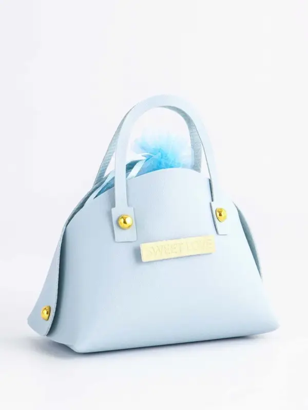 Кожанная подарочная сумочка 14 х 6,5 х 12,8 см небесно-голубая