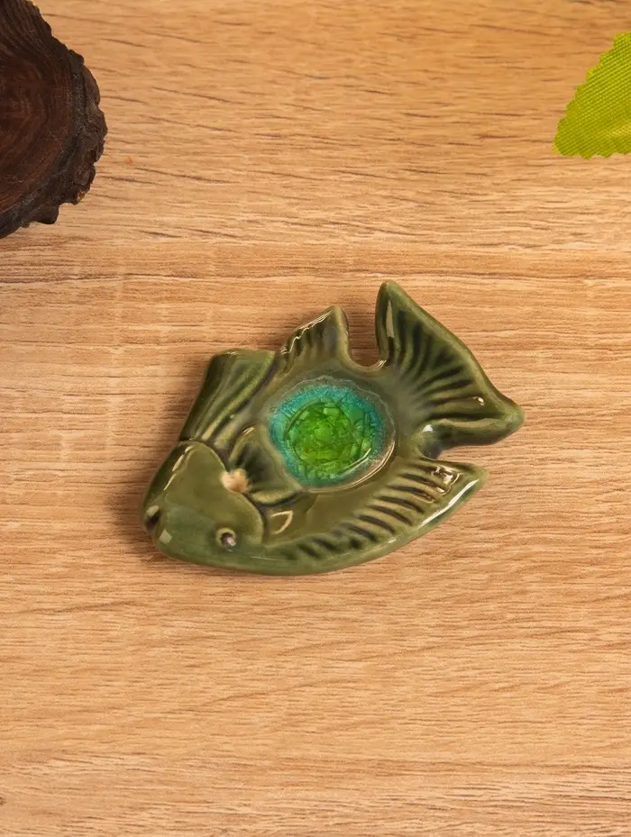 Подставка под благовония "Экзотическая рыбка" керамика, цв. зелёный, 6х5х1 см