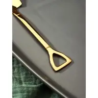 Ложка десертная из нержавеющей стали Magistro &laquo;Лопата&raquo;, длина 15,5 см, форма овальная, цвет золотой