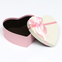 Набор коробок 3 в 1 "Сердце", 22 х 20 х 9 - 16 х 14 х 6 см Набор коробок 3 в 1 "Сердце", 22 х 20 х 9 - 16 х 14 х 6 см