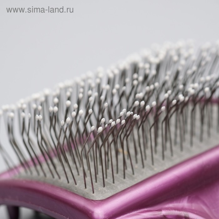 Щётка - пуходёрка мягкая с каплями , увеличенное кол-во зубцов, основание 68х48 мм, бордовая Щётка - пуходёрка мягкая с каплями , увеличенное кол-во зубцов, основание 68х48 мм, бордовая