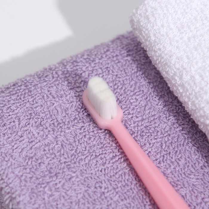 Зубная щётка, детская, 2-9 лет, 10 000 щетинок, 8 зон, ультрамягкая, красная