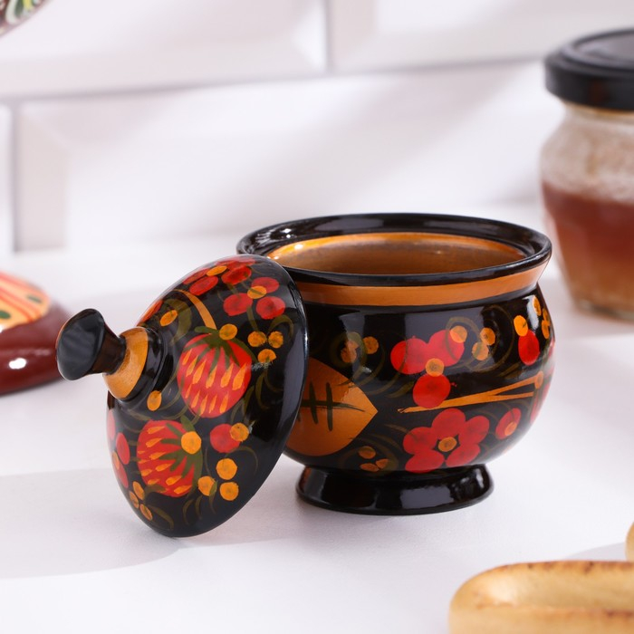 Солонка &laquo;Ягодка&raquo;, малая, с крышкой, 7&times;6 см, хохлома