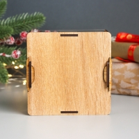 Новогодняя копилка с акрилом "Праздник" 12х12х4 см Новогодняя копилка с акрилом "Праздник" 12х12х4 см