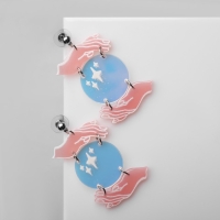 Серьги акрил &laquo;Планета&raquo; в руках, цветные в серебре