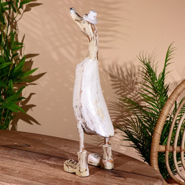 Сувенир "Утка в белом" дерево 45 см