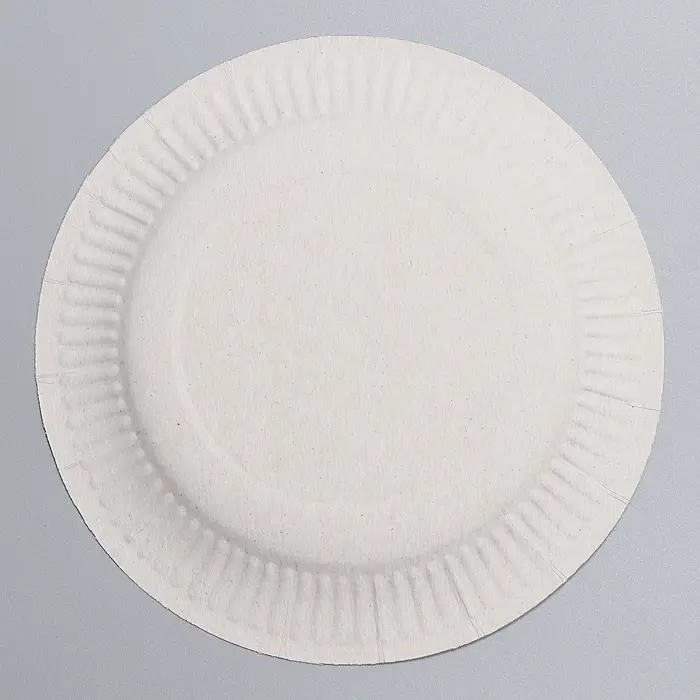 Тарелка одноразовая бумажная &laquo;Золотые шары&raquo;, 18 см