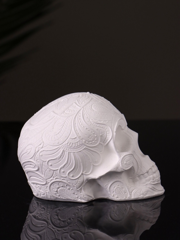 Фигура "Череп с орнаментом" 6х5х5 см, натуральный